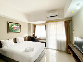 Cozy Stay Studio Apartment at Gateway Park LRT City Bekasi By Travelio